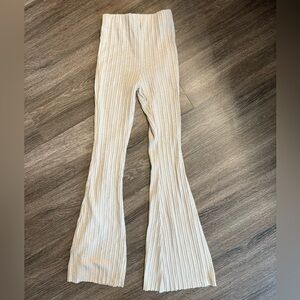 Ribbed cream Pacsun flare stretchy pants